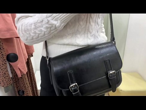 ❤️ Јавна мастурбација на младата кучка FeralBerry со дилдо во фитинг просторијата ☑ Руско порно кај нас mk.playcrot69.top ❌❤